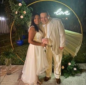 Meet your Posher, Lina